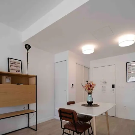 2 Pieces Moderne Et Paisible - 348c * Rueil-Malmaison
